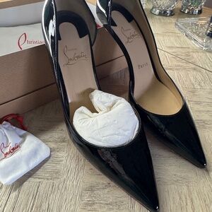 Christian Louboutin IRIZA 70 Patent Pumps – Black (Size 38.5)